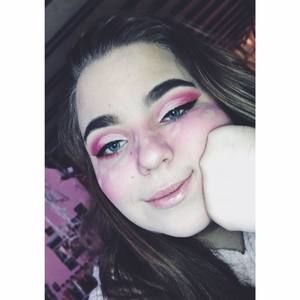 Meet your Posher, Izzy